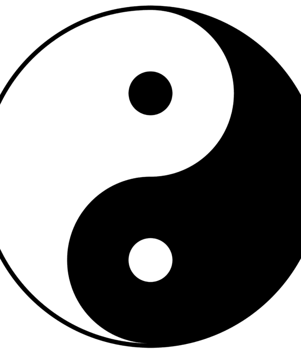 Ying Yang Taoism Black & White 7cm